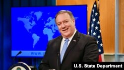 마이크 폼페오 미국 국무장관이 22일 국무부 브리핑룸에서 기자들에게 미북 정상회담 준비 상황 등에 관해 설명했다.