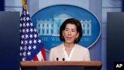 지나 레이몬도 미국 상무장관이 7일 백악관에서 기자회견을 했다.