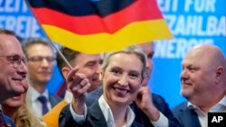 অ্যালিস ভাইডেল-এর দল অল্টারনেটিভ ফর জার্মানি বা এএফডি দলের ইতিহাসে সবচেয়ে ভাল ফলাফল করে দ্বিতীয় স্থান দখল করে। ফটোঃ ২৩ ফেব্রুয়ারি, ২০২৫