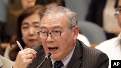 테오도로 록신 필리핀 외무장관. 