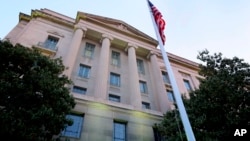 美国司法部大楼(2013年5月14日，资料图片)