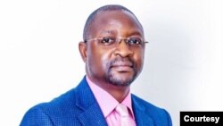 Sunday Akin Dare, Ministan Matasa da Wasanni