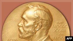 ნობელის პრემია 80 წლის შვედ პოეტს გადასცეს