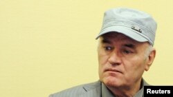 Arhiva - Ratko Mladić u sudnici Haškog Tribunala, 3. juna 2011.