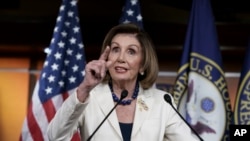 Ketua DPR AS Nancy Pelosi dalan konferensi pers di Gedung Capitol, Washington, DC, 5 Desember 2019. (Foto: dok).