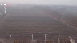 تصاویری از آلودگی شدید هوا در کرج با وجود بارش باران
