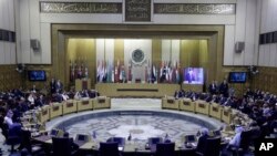 中国国家主席习近平在阿拉伯国家联盟总部发表演讲（2016年1月21日）