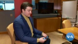 VOA英语视频: 虚拟约会打开线上谈情说爱的新天地