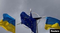 Комисијата во јуни соопшти дека Украина исполнила два од седумте услови што ЕУ ги постави за да ги започне преговорите за членство