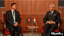 বাংলাদেশের পররাষ্ট্র উপদেষ্টা মো. তৌহিদ হোসেন ও ভারতের পররাষ্ট্রমন্ত্রী ড. এস জয়শঙ্কর।