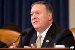 Mike Pompeo, représentant du Kansas, lors d'un comité sur Benghazi le 22 octobre 2015.