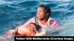 Au moins deux femmes sont mortes et de nombreuses personnes sont portées disparues et "présumées noyées", annoncent SOS Méditerranée et Médecins Sans Frontières (MSF), 27 janvier 2018. (Twitter/ SOS Méditerranée)