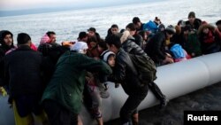 Afg'onistonlik migrantlar Gretsiyaga yaqinlashmoqda