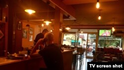 Prazni kafići u Podgorici (Foto: Predrag Milić)