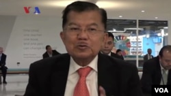 Wakil Presiden Jusuf Kalla mengatakan impor 500 ribu ton beras dilakukan untuk mengamankan stok Bulog.