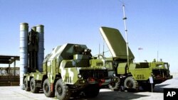 Sistem pertahanan udara misil S-300 buatan Rusia yang dijual ke Iran (foto: ilustrasi).
