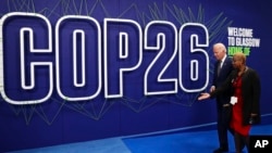 Američki predsjednik Joe Biden na klimatskom samitu u Glasgowu. (Foto: AP/Adrian Dennis)