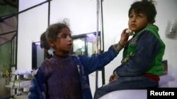 فبروری ۲۰۱۸ یکی از مرگبار ترین ماه ها در منازعۀ سوریه بود که صد ها نفر به شمول زنان و کودکان در آن کشور کشته شد