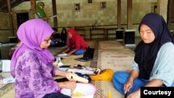 Perempuan pelaku usaha, turut membantu ekonomi keluarga. (Foto: YSKK/ilustrasi)