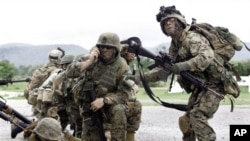 ​​​សមយុទ្ធ​យោធា​រួមគ្នា​មួយ​ដែលមាន​ឈ្មោះ​ថា​ពស់​មាស ឬ​ជាភាសា​អង់គ្លេសថា Cobra Gold