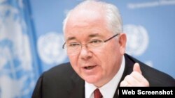 የቬንዝዊውላ አምባሳደር የሆኑት ራፋኤል ዳርዮ ራሚሪዝ ካሬኖ 