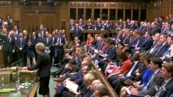 International Community Vows to Support Zimbabwe as Former VP Returns