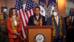 US hiriirii mormii lafa itti gara galchee jennaan caasaa poolisii jijjiirachuuf mariitit jirti