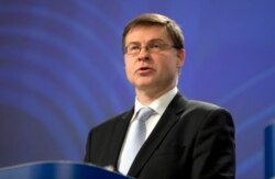 Wakil Presiden Eksekutif Uni Eropa Valdis Dombrovskis di Markas Besar Uni Eropa di Brussels. (Foto: dok).