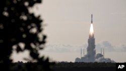 미 항공우주국(NASA)이 30일 케이프커내버럴 공군 기지에서 화성 탐사선 '퍼서비어런스(Perseverance)'을 발사했다. 