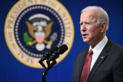 រូបឯកសារ៖ ប្រធានាធិបតីសហរដ្ឋអាមេរិកលោក Joe Biden ថ្លែងអំពីស្ថានភាពនៅប្រទេសមីយ៉ាន់ម៉ា នៅសេតវិមាន ក្នុងរដ្ឋធានីវ៉ាស៊ីនតោន កាលពីថ្ងៃទី ១០ ខែកុម្ភៈ ឆ្នាំ ២០២១។