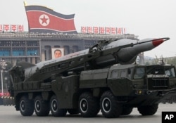 Military experts say North Korea has a large number of missiles that can threaten Japan.
