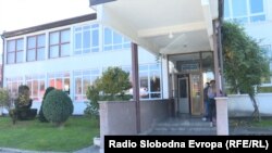 Bosnia and Herzegovina -- The Elementary school in Kiseljak, one of many so called "two schools under one roof", October 25, 2017.
