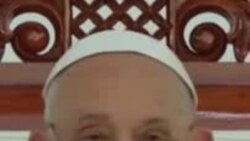 Paus Naiki Maung, Sapa Puluhan Ribu Jemaat di GBK