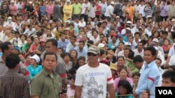 Sam Rainsy called on them to join his supporters at Freedom Park in Phnom Penh on Saturday.