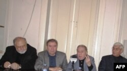 Ziyalılar Forumu hökuməti islahatlara çağırıb