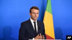Emmanuel Macron, Gao, Mali, le 19 mai 2017.(Christophe Petit Tesson, Pool via AP) 