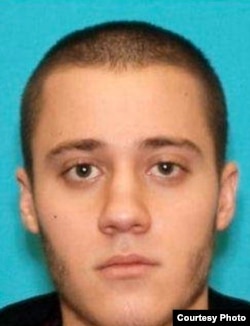 当庭认罪的被告西安西亚（联邦调查局档案照）