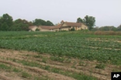 These 26 hectares of land are leased to the Volunteer Farm of Shenandoah to help provide fresh fruits and vegetables for the hungry.