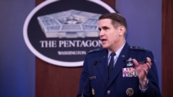 美军参谋长联席会议指挥、控制与通信部主任、空军中将施维多(Lt. General Shwedo)（美国国防部2020年4月13日）