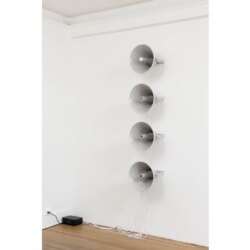 김영은 '총과 꽃 : 조각된 두 사랑 노래' 2019