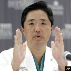 Dr. Dong Kim
