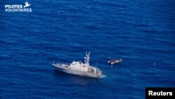 Une embarcation de migrants au large des côtes libyennes le 5 juin 2019.