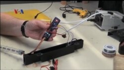 Ace Monster Toys: Klub Membuat dan Mengotak-atik Gadget