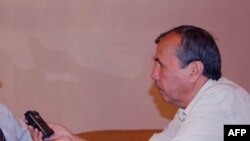 Ekstremizmni yoritgan jurnalist eksremistmi? Jurnalistdan xolislik kutsangiz, uning sizga yoqmagan odamlar bilan gaplashishiga ham chidashingiz kerak.