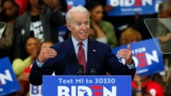 Tsohon mataikamin shugaban kasar Amurka Joe Biden a wajen yakin neman zabe