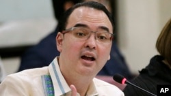 Menteri Luar Negeri Filipina, Peter Cayetano yang menjadi Ketua ASEAN (foto: dok). 