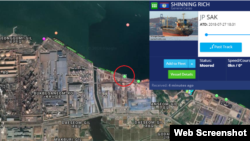선박의 위치를 보여주는 '마린트래픽(MarineTraffic)'에 따르면 북한산 석탄을 한국에 유입한 것으로 알려진 선박 중 '샤이닝 리치' 호가 4일 오전 현재 한국 평택 항에 머물고 있는 것으로 나타났다.