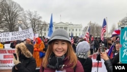 ជា ហ្គេចឡាង ពលរដ្ឋខ្មែរនៅរដ្ឋកាលីហ្វ៍ញ៉ា។ (ចាប ចិត្រា/VOA)