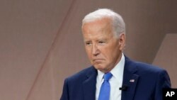 ประธานาธิบดีโจ ไบเดน ที่เวทีประชุมสุดยอดผู้นำองค์การสนธิสัญญาแอตแลนติกเหนือ (NATO) วันที่ 11 กรกฎาคม 2024 (ที่มา: AP)