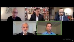 미 기업연구소(AEI)는 9일 최근 미 육군대학원 산하 전략연구원이 개정판으로 출간한 미국의 동맹과 우방에 대한 평가를 담은 최신 연구서적을 주제로 화상회의를 개최했다. 좌상단 부터 게리 슈미트 AEI 연구원, 요시하라 토시 CSBA 선임연구원, 올리비에 슈미트 프랑스 고등국방연구원 (IHEDN) 연구국장, 애슐리 텔리스 카네기국제평화재단 선임연구원. 할 브랜즈 AEI 연구원.